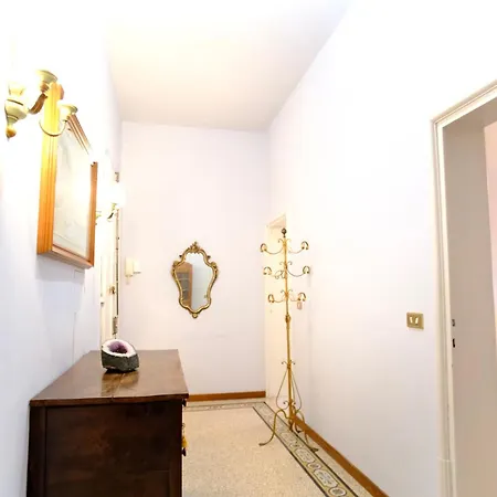 Boccaccio Boutique Apartment-2